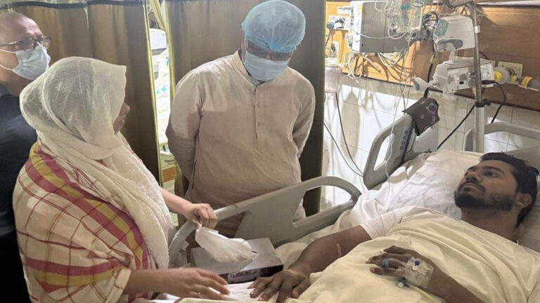 নুরের শারীরিক অবস্থার উন্নতি, কেবিনে স্থানান্তর