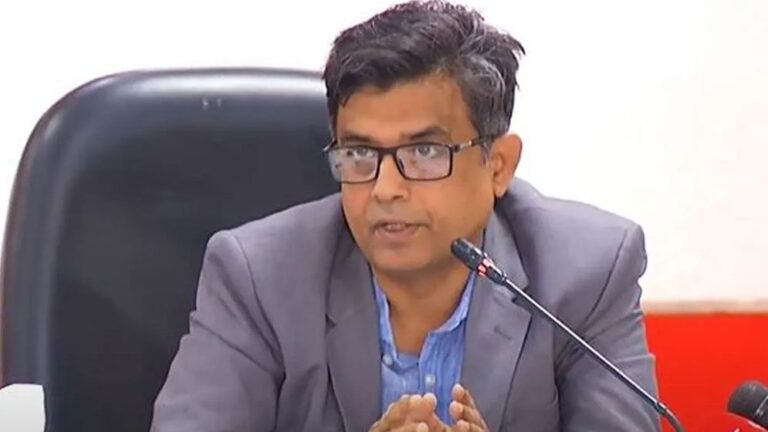 প্রধান উপদেষ্টার সফরসঙ্গীর সংখ্যা নিয়ে টিআইবির দাবি ‘ভিত্তিহীন’: প্রেস সচিব