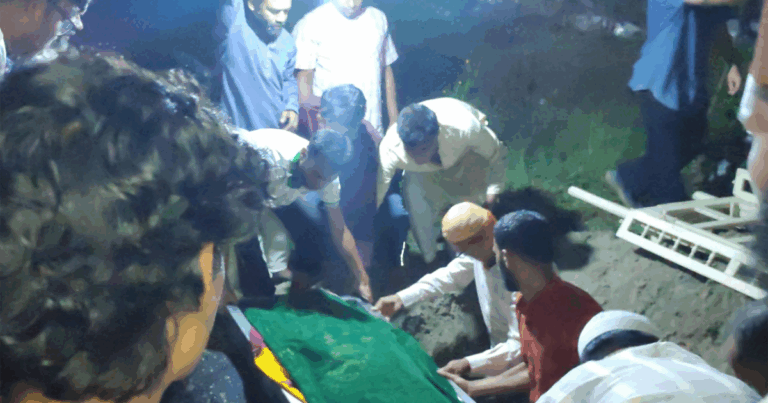 চিরনিদ্রায় শায়িত জাবি শিক্ষক জান্নাতুল মৌমিতা