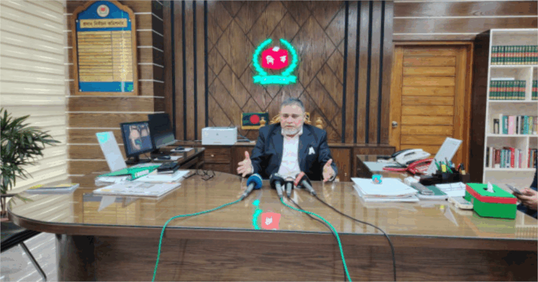 ‘শাপলা প্রতীক কেন নয় ব্যাখ্যা দেবে না ইসি’