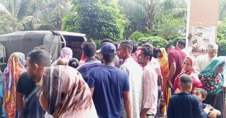 চুয়াডাঙ্গায় দুই ভাইকে কুপিয়ে ও পিটিয়ে হত্যা