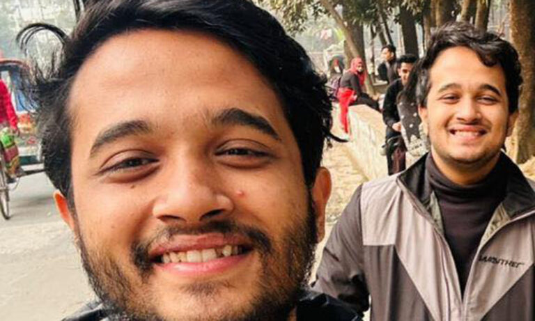 জন্মদিনে মুগ্ধকে নিয়ে স্নিগ্ধর আবেগঘন পোস্ট