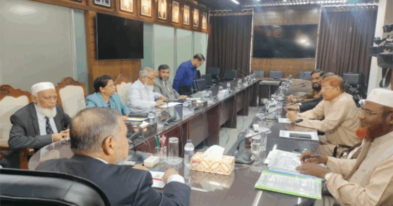 ইসির সঙ্গে বৈঠক করছে জামায়াত