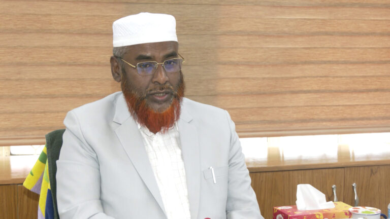 উপদেষ্টাদের কেউ একটা দলকে ক্ষমতায় নিতে গোপন সম্পর্ক করছে: গোলাম পরওয়ার