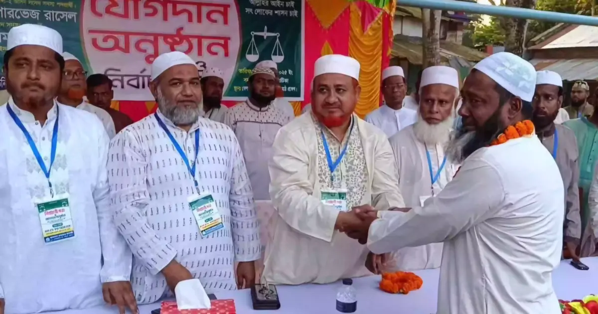 আলমডাঙ্গায় ৪ শতাধিক বিএনপি নেতাকর্মীর জামায়াতে যোগদান