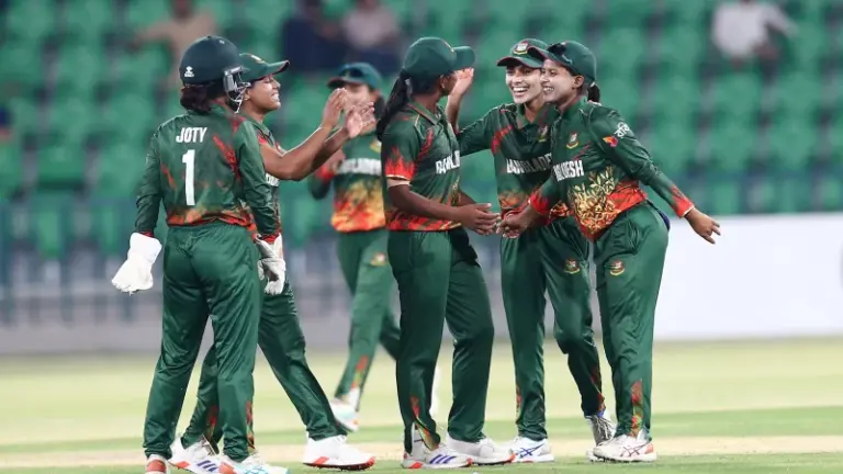 বিশ্বকাপের প্রথম ম্যাচে পাকিস্তানের বিপক্ষে মাঠে নামছে বাংলাদেশ