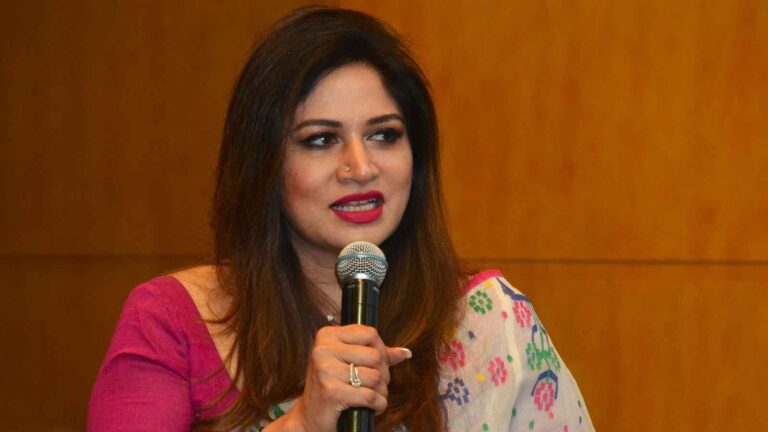 ইসফাকের জায়গায় বিসিবির পরিচালক রুবাবা দৌলা