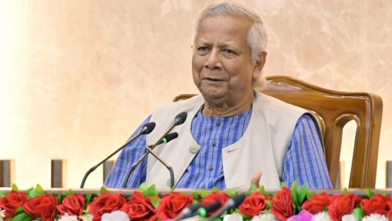 আমাদেরকে স্বনির্ভর হতে হবে : প্রধান উপদেষ্টা