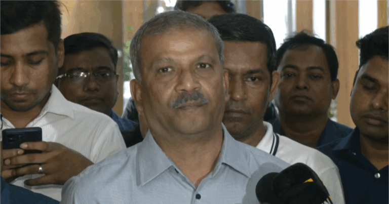 বিচার প্রক্রিয়ার প্রতি সেনাবাহিনীর শ্রদ্ধাবোধ প্রশংসার দাবিদার: আইন উপদেষ্টা