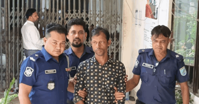 রাস্তায় কাঁদতে থাকা শিশুকে বাসায় নিয়ে ‘ধর্ষণ’, পুলিশ কনস্টেবল কারাগারে