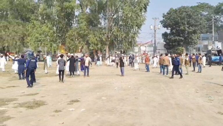 মানিকগঞ্জে বাউলদের ওপর হামলার ঘটনায় মামলা, আসামি ২০০