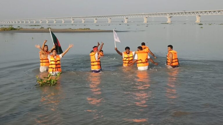 ভোলা–বরিশাল সেতুর দাবিতে লংমার্চ, আহত ২