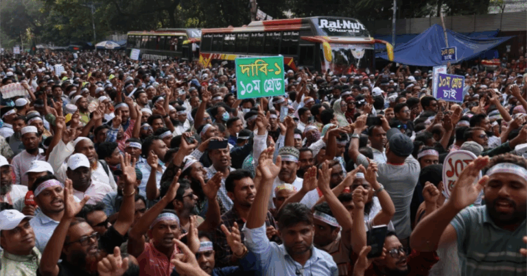 রবিবার থেকে প্রাথমিক শিক্ষকদের অনির্দিষ্টকালের কর্মবিরতি ঘোষণা
