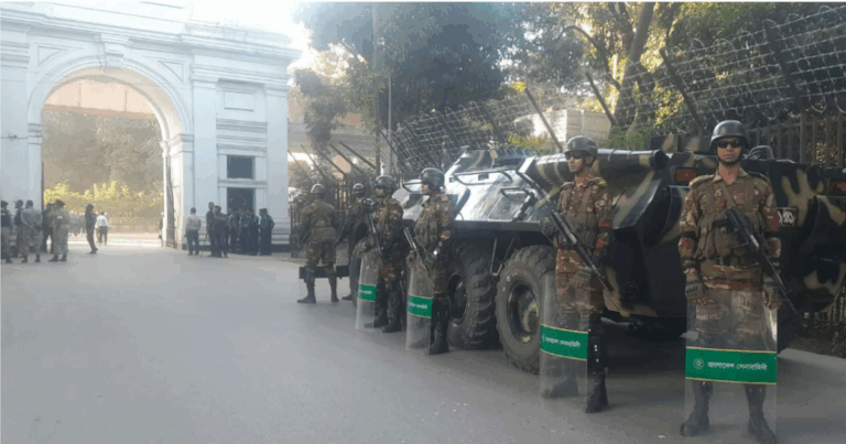 শেখ হাসিনার রায়: ট্রাইব্যুনালে কড়া নিরাপত্তা, আছে সেনাবাহিনী-র‍্যাব-পুলিশ