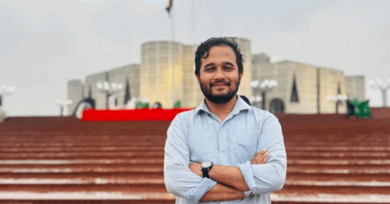 বিএনপি’তে যুক্ত হওয়া প্রসঙ্গে যা বললেন মীর স্নিগ্ধ
