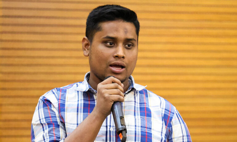 যুক্তরাজ্যে যাচ্ছেন হাসনাত আব্দুল্লাহ