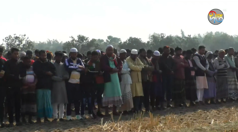 গর্তে পড়ে মারা যাওয়া শিশু সাজিদের দাফন সম্পন্ন