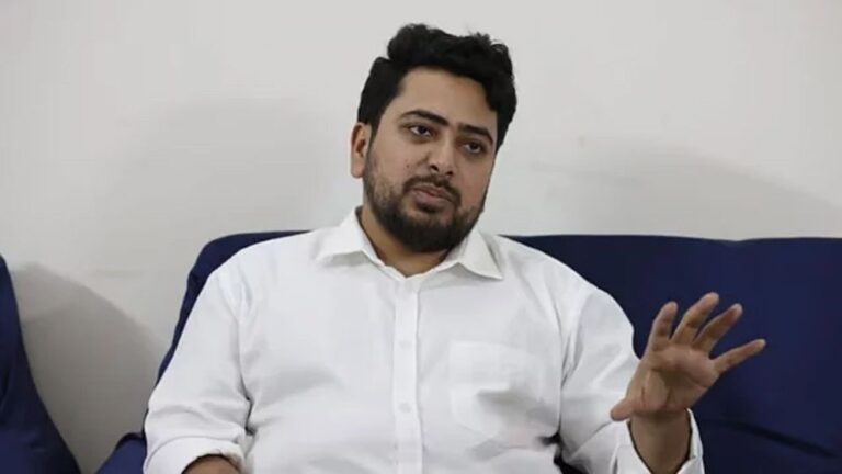 তারেক রহমানের প্রত্যাবর্তনে দেশে বহুদলীয় গণতন্ত্র আরও সুসংহত হবে: নাহিদ ইসলাম
