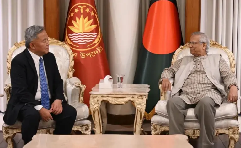 প্রধান উপদেষ্টার সঙ্গে দক্ষিণ কোরিয়ার রাষ্ট্রদূতের বিদায়ী সাক্ষাৎ