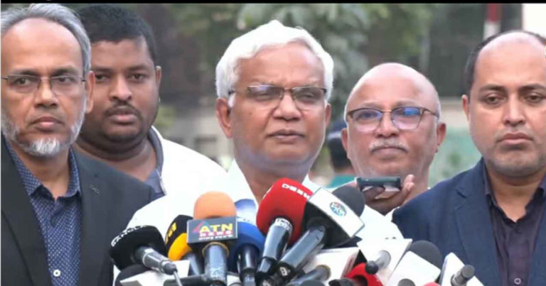 ‘বোর্ড ‘সেফ টু ফ্লাই’ সার্টিফাই করলেই বেগম জিয়াকে লন্ডন নেওয়া হবে’