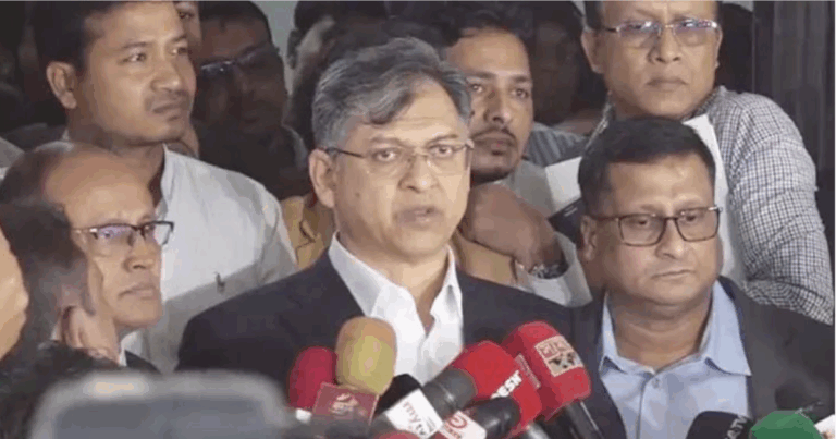 তারেক রহমান খুব শিগগিরই দেশে ফিরবেন: সালাহউদ্দিন