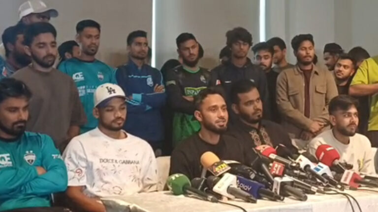 শর্ত সাপেক্ষে শুক্রবার থেকেই খেলায় ফিরতে রাজি ক্রিকেটাররা