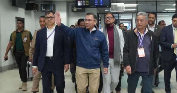 আসন্ন ত্রয়োদশ জাতীয় সংসদ নির্বাচন উপলক্ষে নির্বাচনি প্রচারণায় অংশ নিতে বারো আউলিয়ার শহর চট্টগ্রাম পৌঁছেছেন বিএনপি চেয়ারম্যান তারেক রহমান।