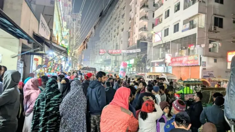 রাজধানীতে দশম শ্রেণির ছাত্রীকে গলা কেটে হত্যা