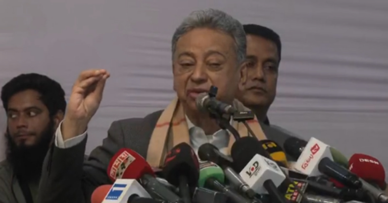 গণতন্ত্রের টর্চ বেয়ারার তারেক রহমান: আমীর খসরু