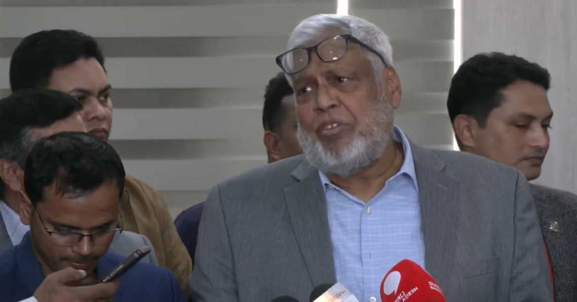 অন্তর্বর্তীকালীন সরকার পে-স্কেল বাস্তবায়ন করবে না বলে জানিয়েছেন বিদ্যুৎ, জ্বালানি ও খনিজ সম্পদ উপদেষ্টা মুহাম্মদ ফাওজুল কবির খান।