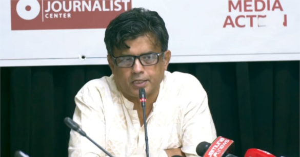 আগামী ১২ ফেব্রুয়ারি সারা দেশে অনুষ্ঠিত হবে জাতীয় সংসদ নির্বাচন। নির্বাচন সামনে রেখে আজ (২১ জানুয়ারি) মধ্যরাত থেকেই ব্যালট পেপার ছাপানো কার্যক্রম শুরু হবে।