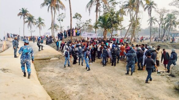 হাতিয়ায় বিএনপি-এনসিপি সংঘর্ষ,