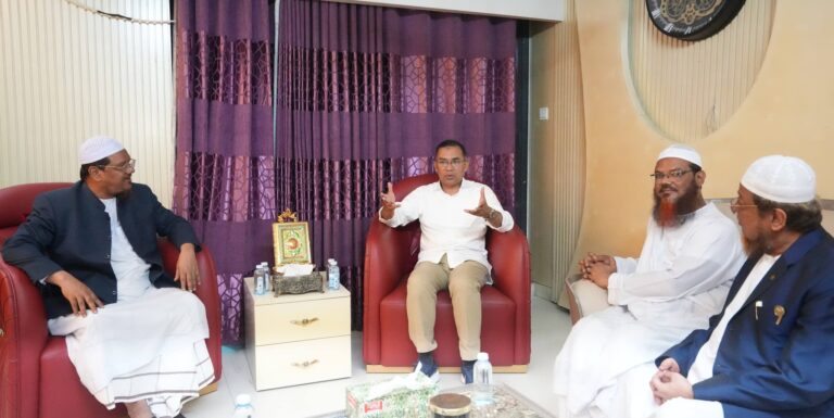 ইসলামী আন্দোলনের আমির রেজাউল করীমের বাসায় তারেক রহমান
