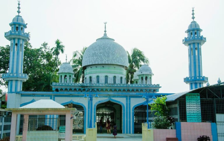 সৌদির সঙ্গে মিল রেখে শরীয়তপুরের ৩০ গ্রামে রোজা শুরু