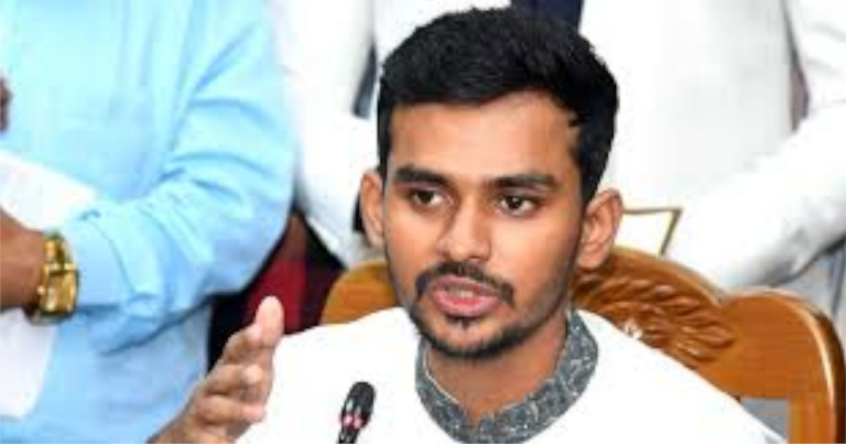 ‘হ্যাঁ জয়যুক্ত হলে প্রার্থীরা জনগণের কাছে আসতে বাধ্য হবে’