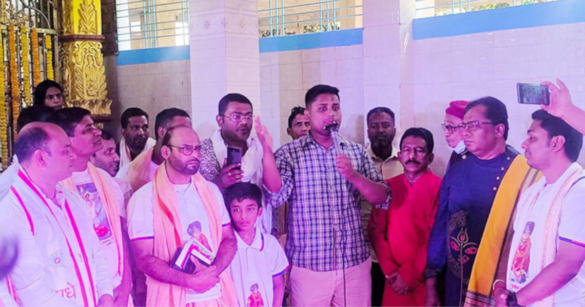 আগামী ৫ বছরের জন্যে আপনাদের নিরাপত্তার দায়িত্ব আমার। আপনারা আমাকে সহযোগিতা করবেন বলে মন্তব্য করেছেন হসনাত আবদুল্লাহ।