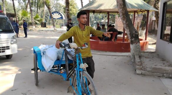 ছিনতাইকারী সন্দেহে গণপিটুনি