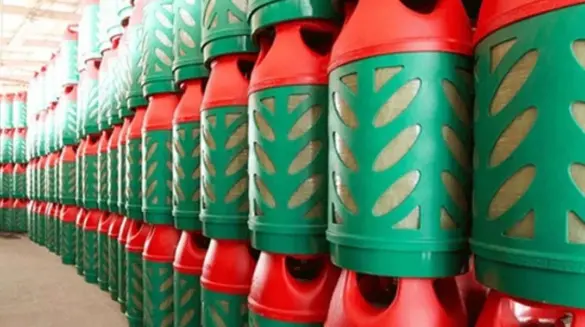 ভোক্তা পর্যায়ে তরলীকৃত পেট্রোলিয়াম গ্যাসের (এলপিজি) দাম কমানো হয়েছে।