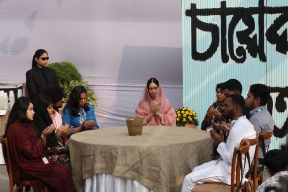 তরুণ ভোটারদের সঙ্গে জাইমা রহমানের ‘চায়ের আড্ডা’