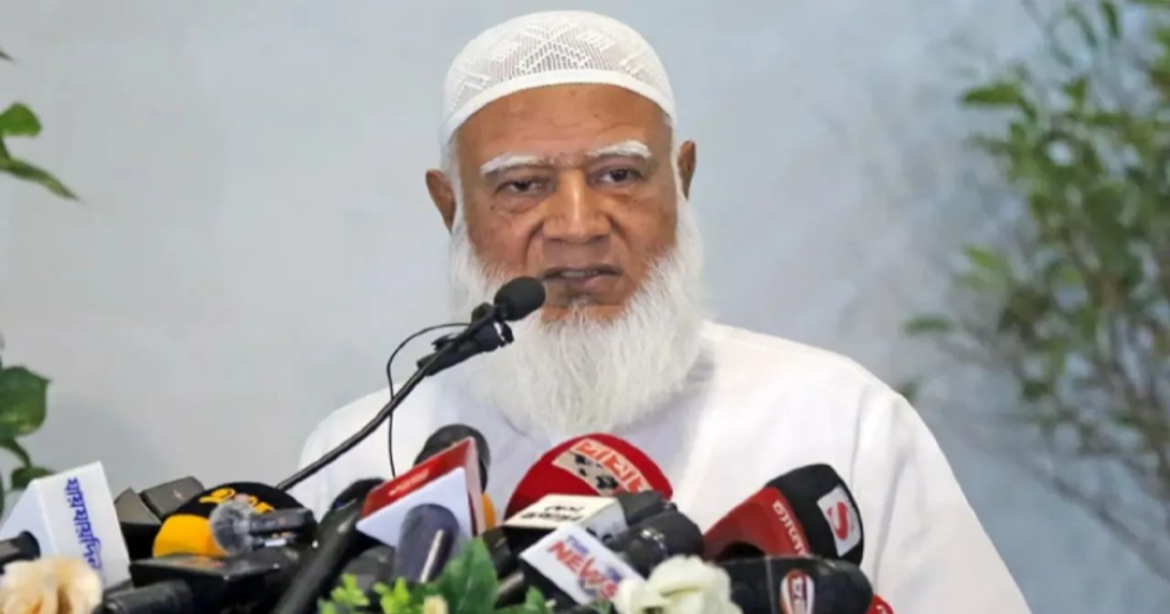 এক্স অ্যাকাউন্ট হ্যাক হবার ঘটনায় বঙ্গভবন আইসিটি কর্মকর্তা আটক করায় আইনশৃঙ্খলা বাহিনী'কে ধন্যবাদ দিয়েছেন জামায়াত আমির ডা. শফিকুর রহমান।