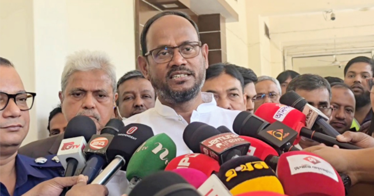 সকল পণ্যের পর্যাপ্ত মজুদ আছে: প্রতিমন্ত্রী সালাউদ্দিন টুকু