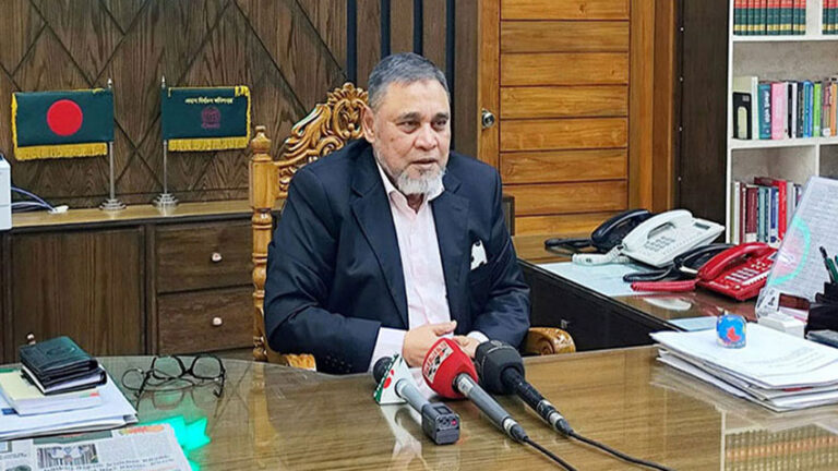 নতুন এমপিদের শপথ পড়াবেন সিইসি