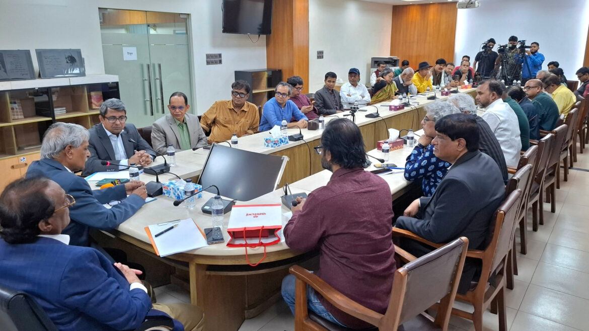 আগামী ২৫ ফেব্রুয়ারি থেকে শুরু হচ্ছে অমর একুশে বইমেলা ২০২৬।