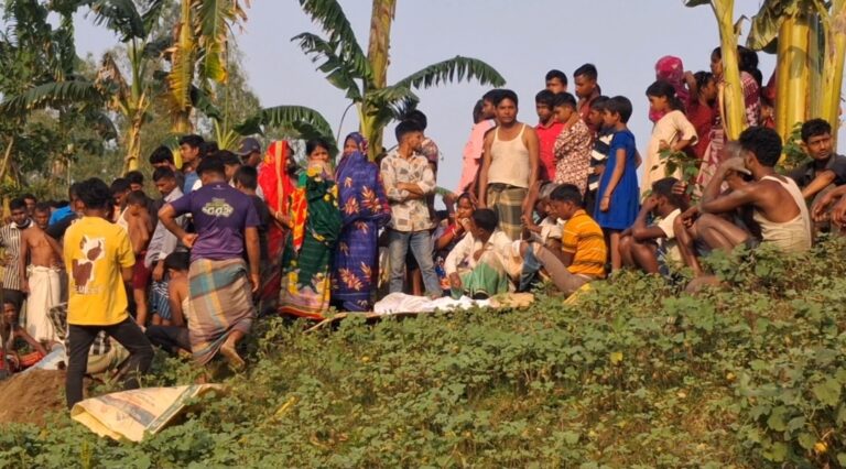 গাইবান্ধায় পানিতে ডুবে দুই শিশুর মৃত্যু