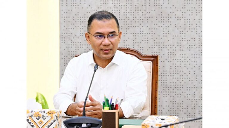 রাজধানীতে নারীদের জন্য আলাদা বাস সার্ভিস চালুর নির্দেশ প্রধানমন্ত্রীর