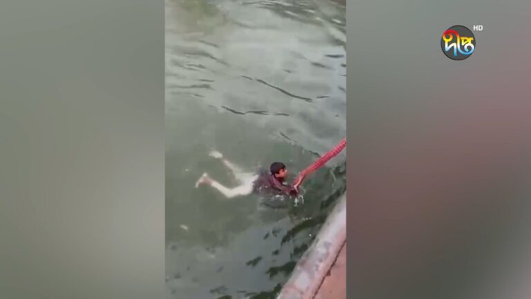 পদ্মায় বাসডুবি, একজনের মরদেহ উদ্ধার