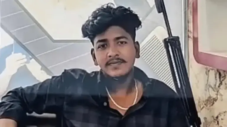 বাগেরহাটে বাড়িতে ঢুকে শিক্ষার্থীকে গুলি করে হত্যা