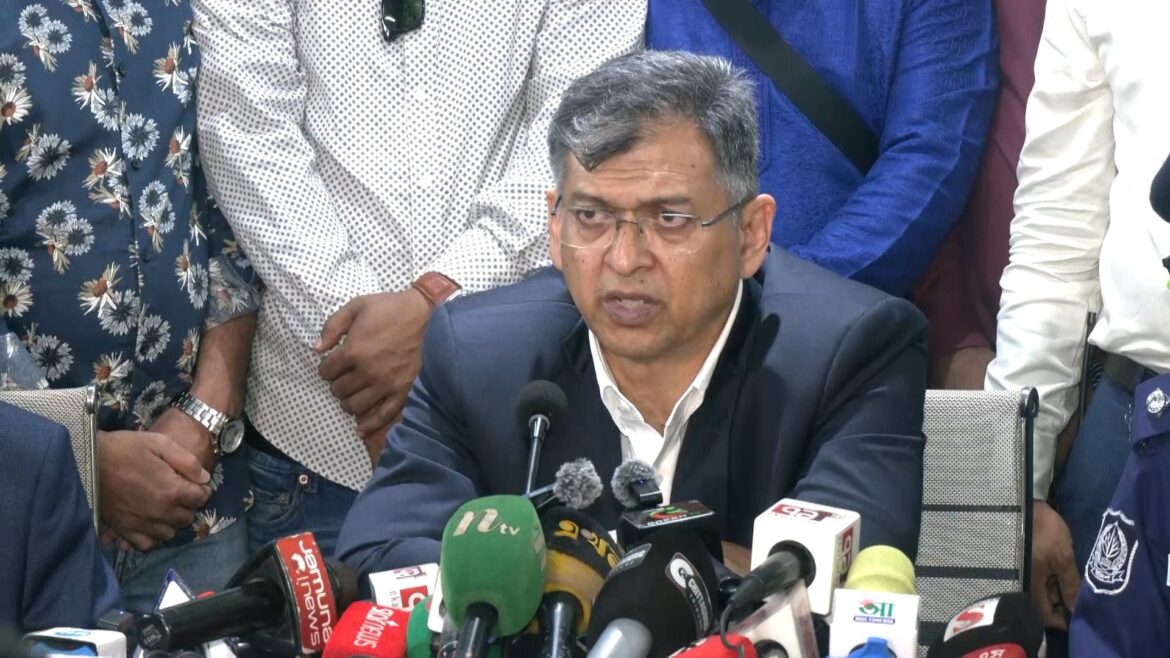 স্বরাষ্ট্রমন্ত্রী সালাহউদ্দিন আহমদ