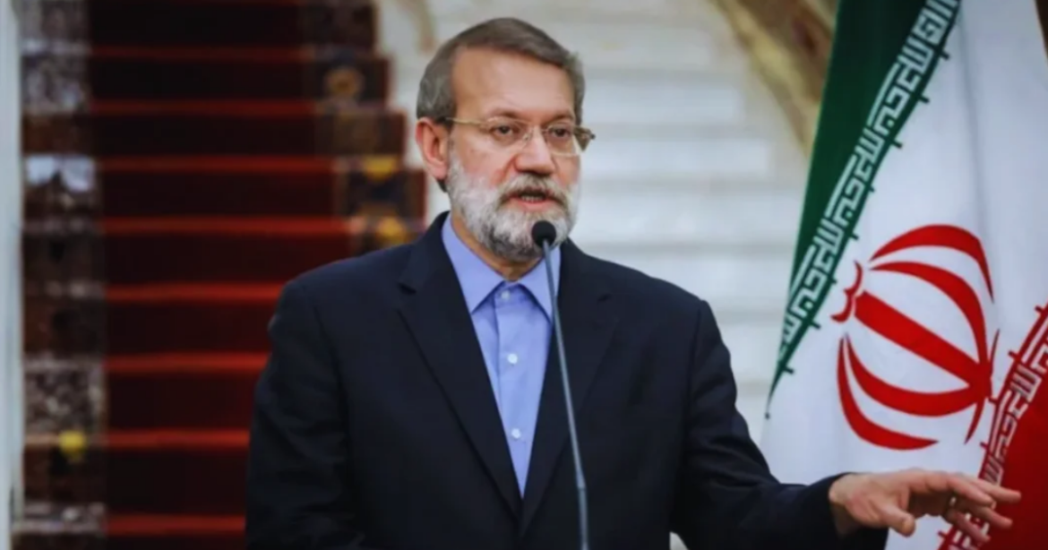 ইরান এবং মধ্যপ্রাচ্যে যা হচ্ছে— তা আসলে যুক্তরাষ্ট্র প্রেসিডেন্ট ডোনাল্ড ট্রাম্পের ভুল 'আন্তর্জাতিক হিসাব-নিকাশের ফলাফল' বলে মন্তব্য করেছেন ইরানের জাতীয় নিরাপত্তা পরিষদ সচিব আলী লারিজানি।