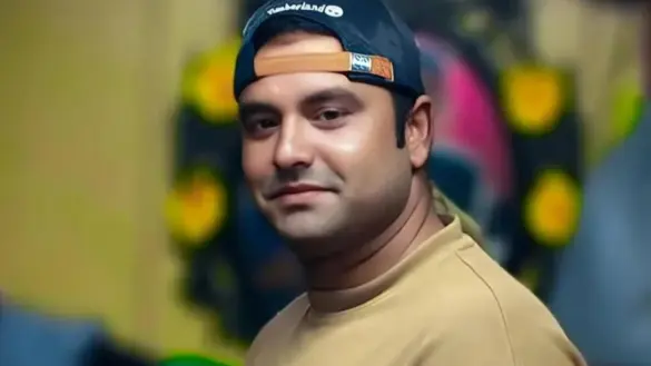 বাংলাদেশি প্রবাসী আব্দুল্লাহ আল মামুন।